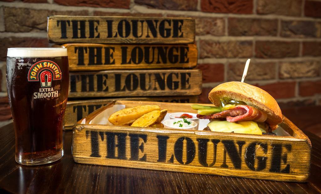 The Lounge Hotel & Bar 펜리스 외부 사진