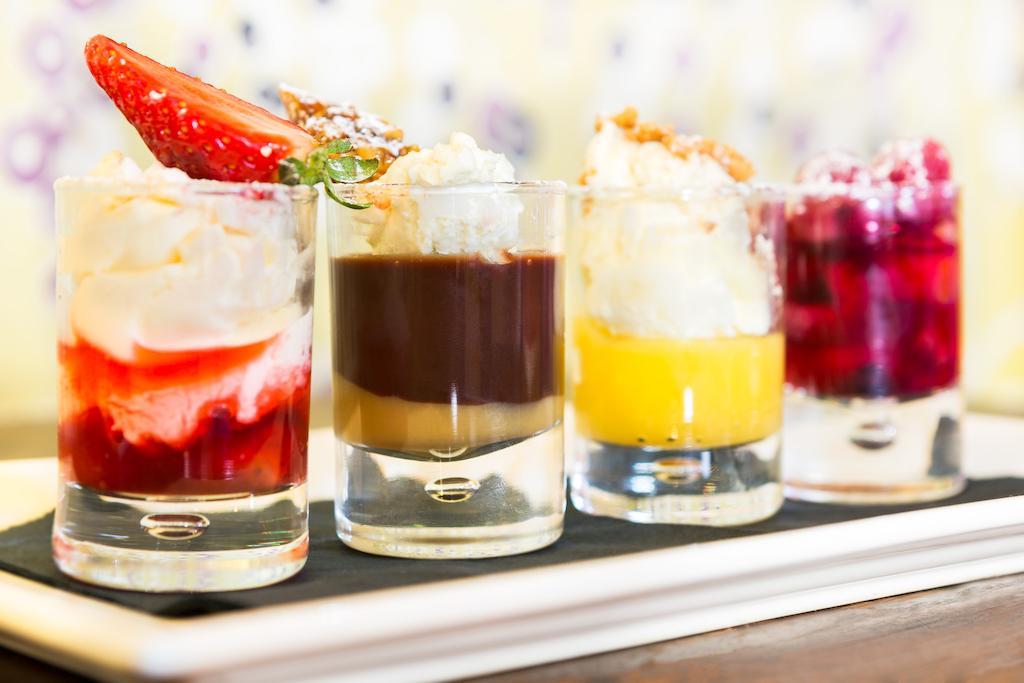 The Lounge Hotel & Bar 펜리스 외부 사진